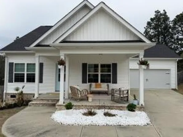 252 Swallow Lake Dr, North Augusta, SC 29841