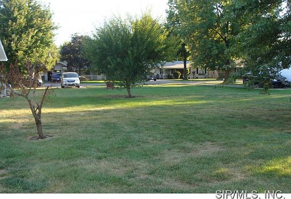 3rd image of 1363 Norwood Dr
