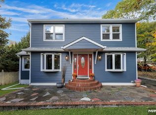 6 Akers Ave, Montvale, NJ 07645