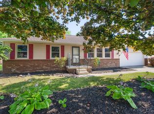 1508 Southwick Dr, Tecumseh, MI 49286