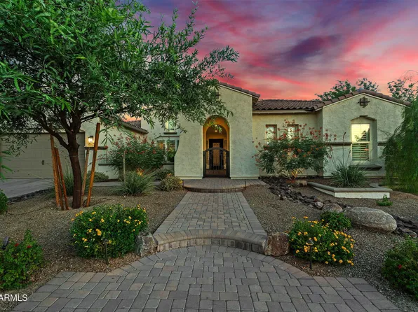 3817 E FOUNTAIN Street, Mesa, AZ 85205