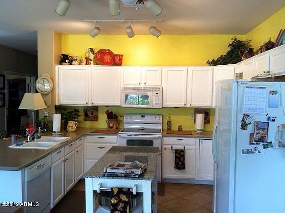 4th image of 15216 W Country Gables Dr