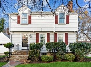 84 Fernwood Ave, Lynn, MA 01904