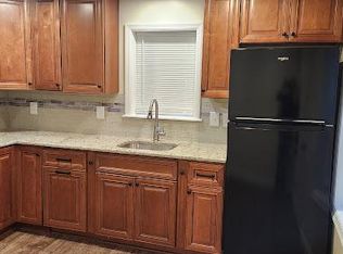 7427 Park Ave, Pennsauken, NJ 08109