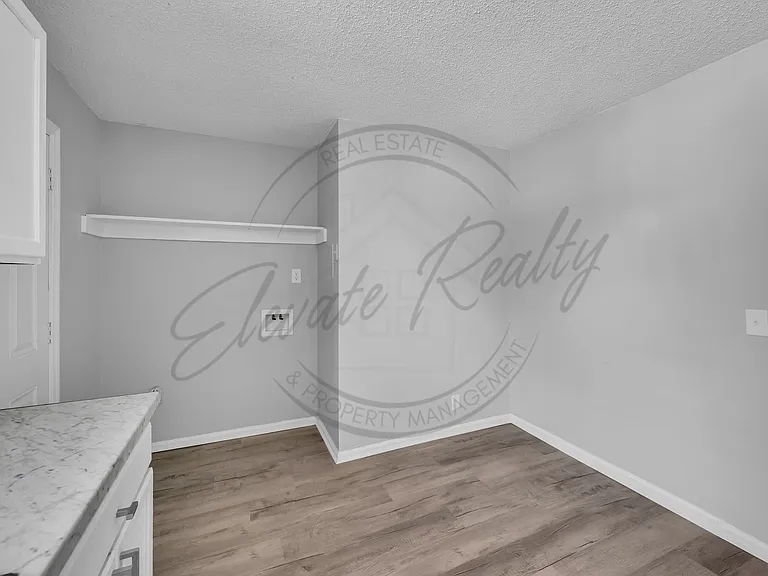 2526 Highland Trace Dr — Photo 10