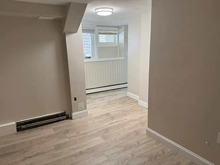 35 Greenleaf St #1 — Photo 5