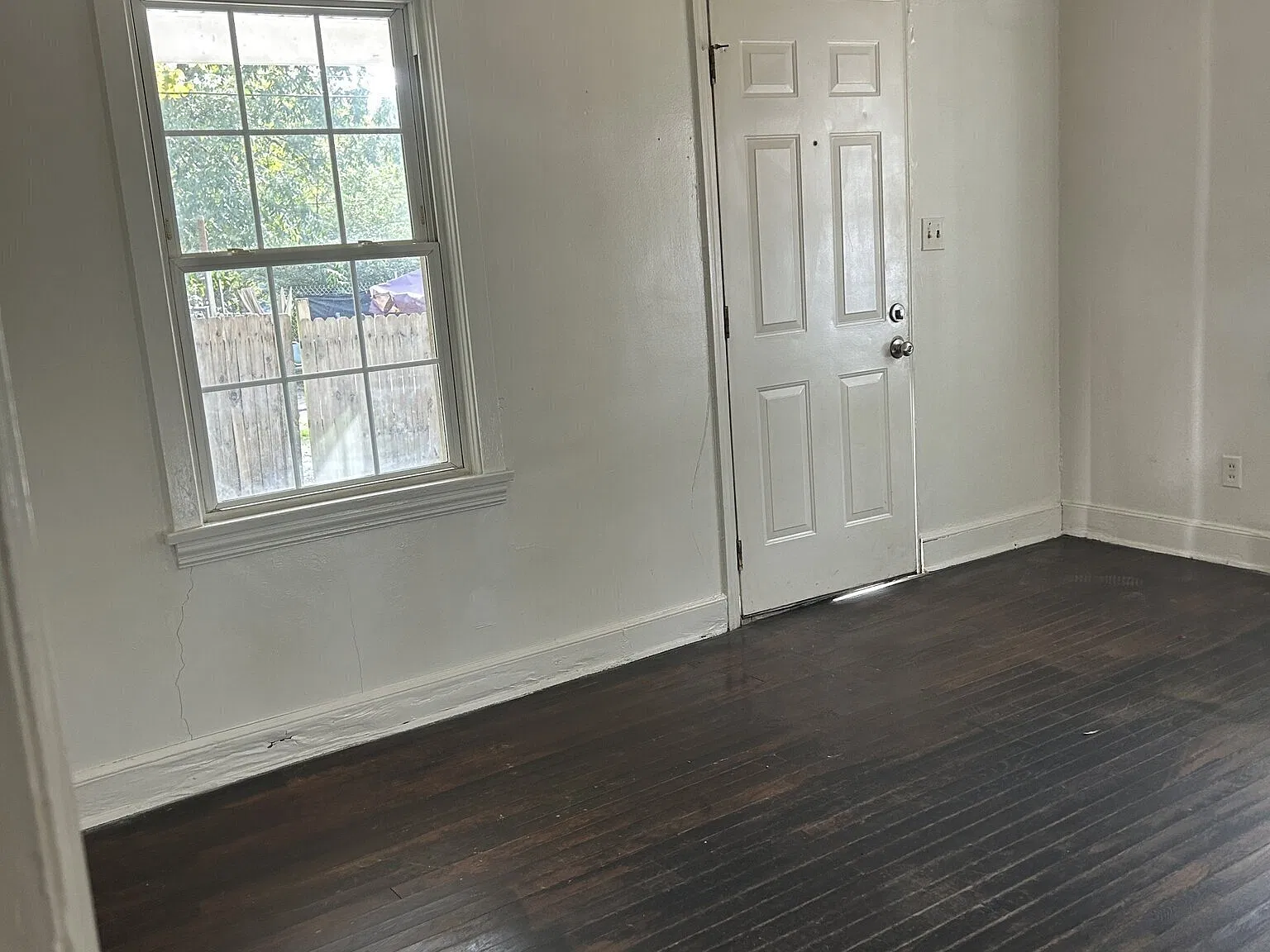 1 bed, 650 sqft, $850 — Photo 2