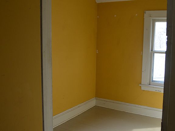 Back Porch/ Entryway