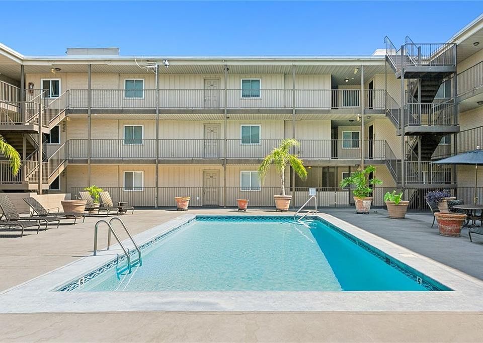 1st image of 500 Lake Marina Ave APT 417