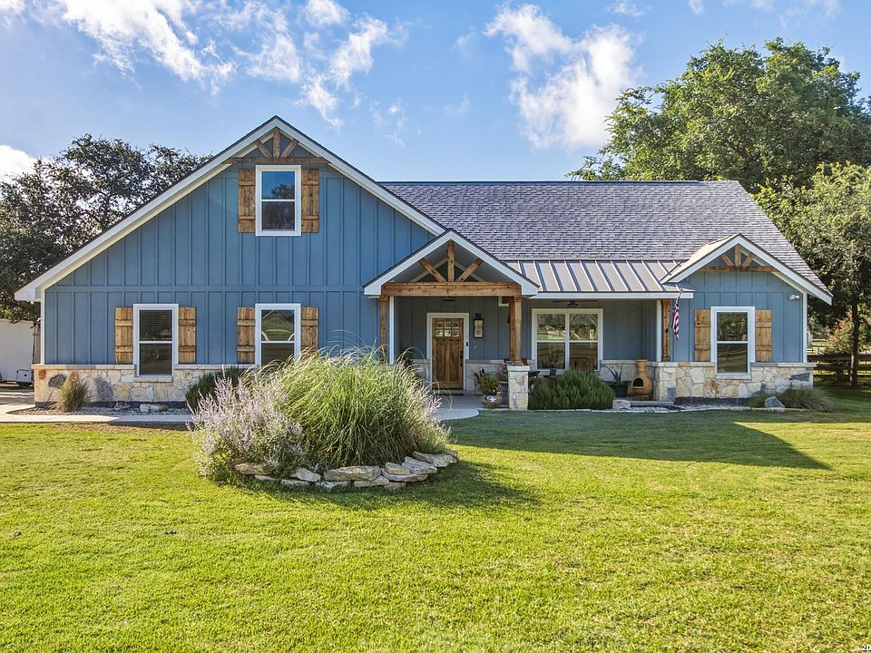 1st image of 124 Creekwood