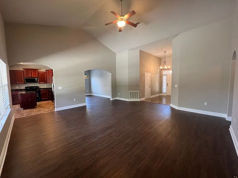 3068 Palm St — Photo 6