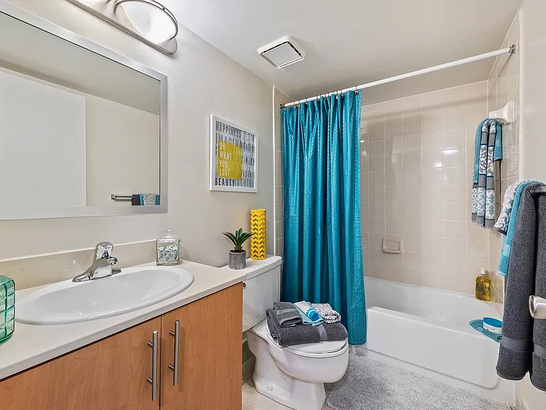 Meadow Walk Apartments — Photo 12