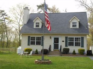 183 Wild Acres Dr, Dingmans Ferry, PA 18328