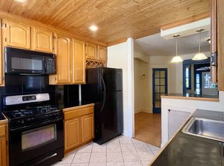 4033 Aldine St, Philadelphia, PA 19136