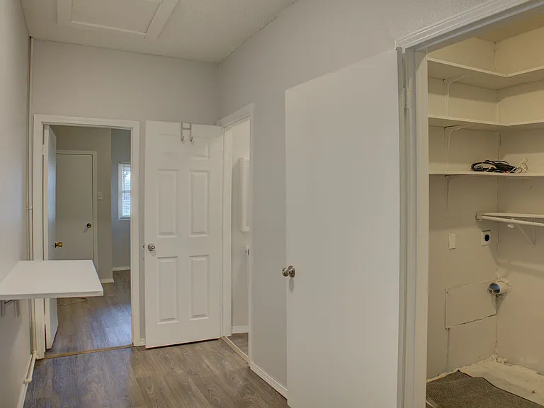 438 S 55th West Ave — Photo 17