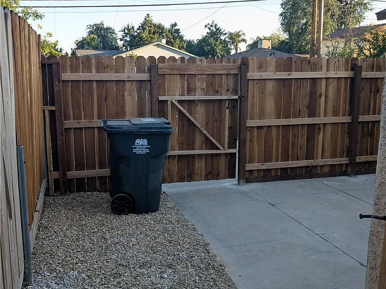 1209 Wilson Rd #A — Photo 13