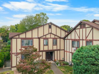334 Foxwood Lane #334, Milford, CT, 06461