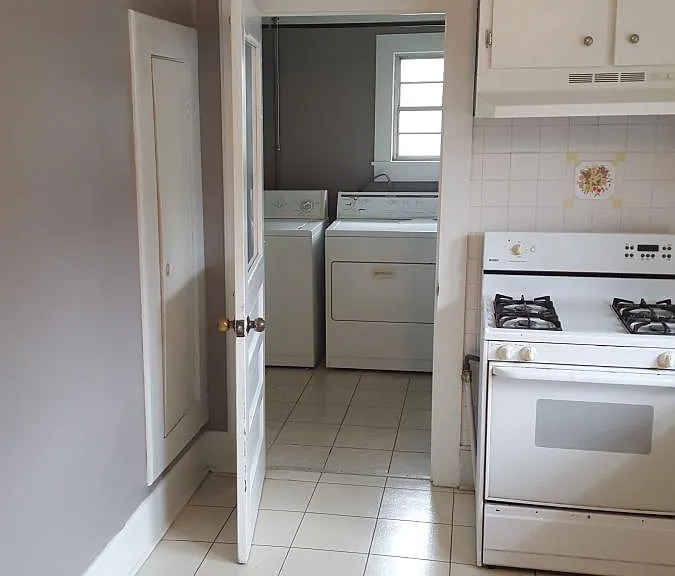226 Blanchard St — Photo 4