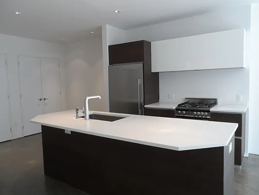 Rented by Bond New York | media 9
