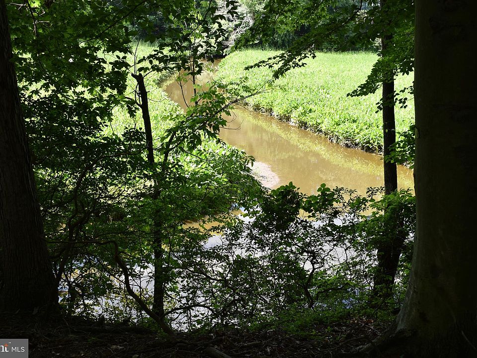 1st image of High Banks Dr