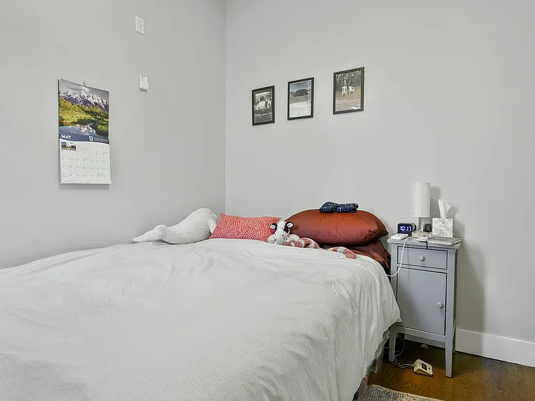 162 Woodruff Ave #4A — Photo 6