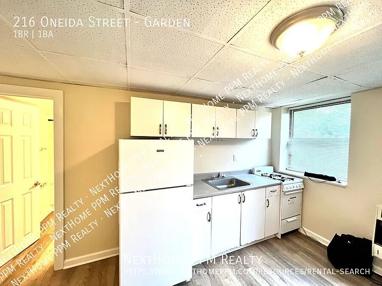216 Oneida St #GARDEN — Photo 6