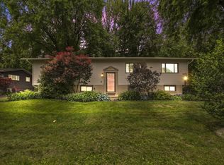 3613 Darbyshire Dr, Hilliard, OH