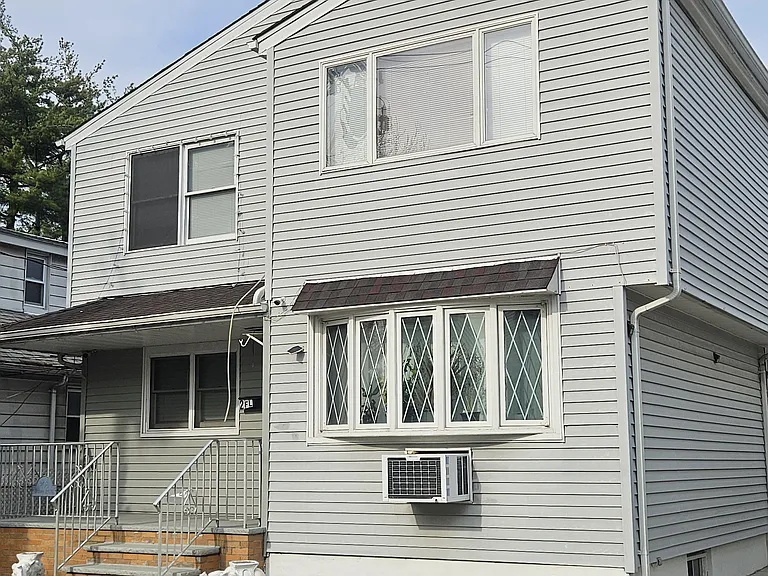 208 McAdoo Ave #2 — Photo 2