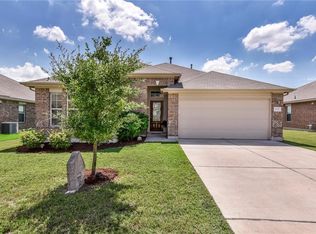 106 Mollie Dr, Hutto, TX 78634