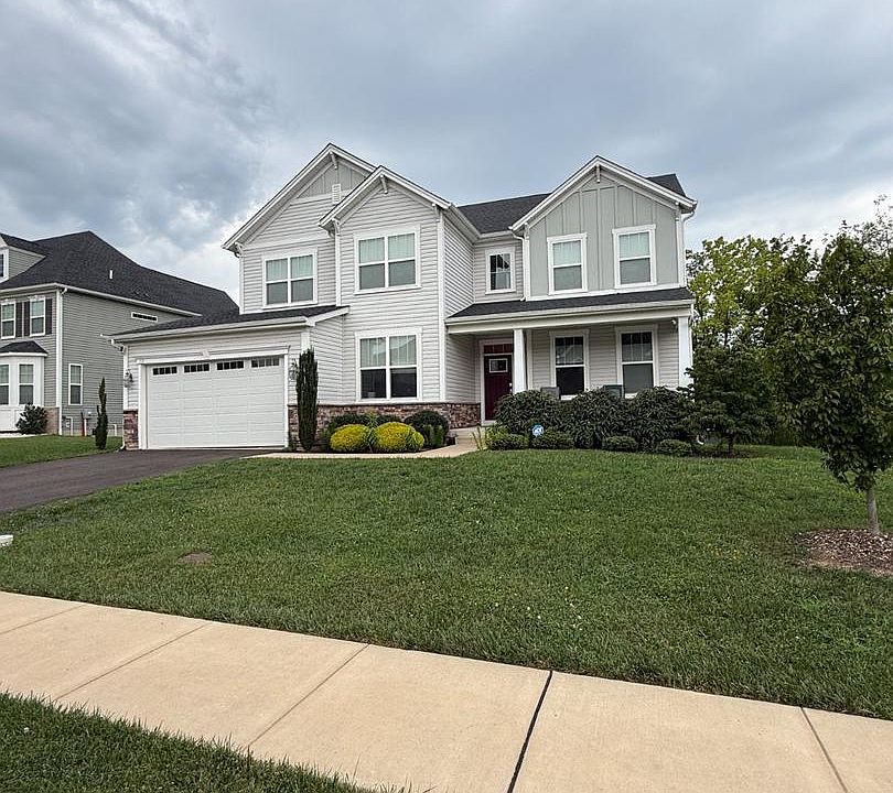 2nd image of 112 Derby Ln