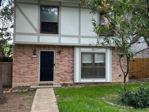 5959 Woodridge Cv