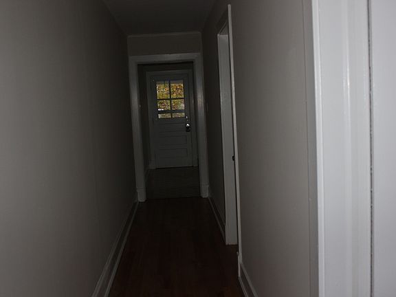 5th image of 215 S Commerce St APT 4