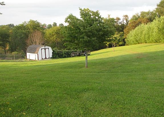 3rd image of 126 White Tail Dr
