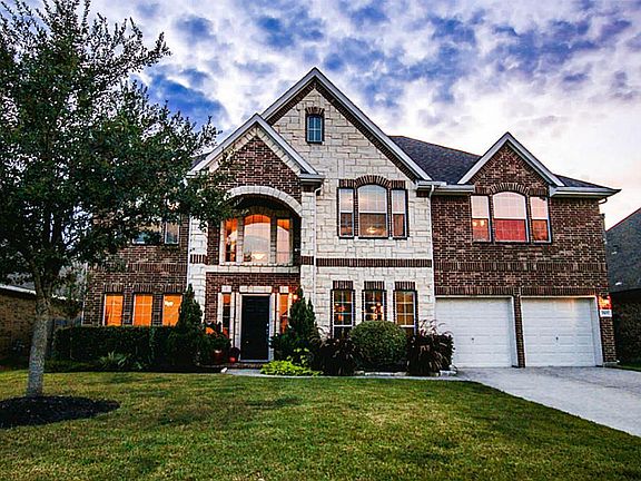 2nd image of 2507 Muricia Dr