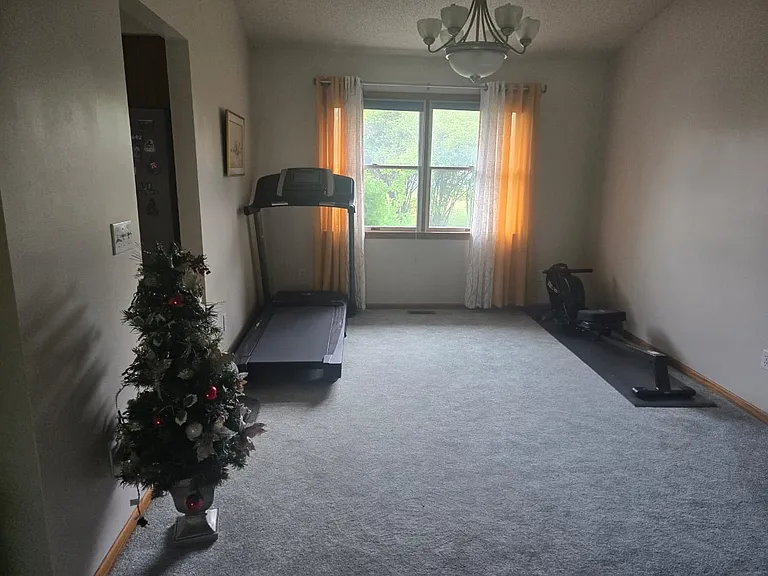 1211 Vista View Ct — Photo 37