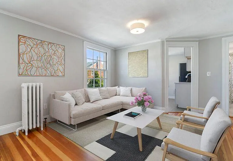 32 Deer Cove St — Photo 1