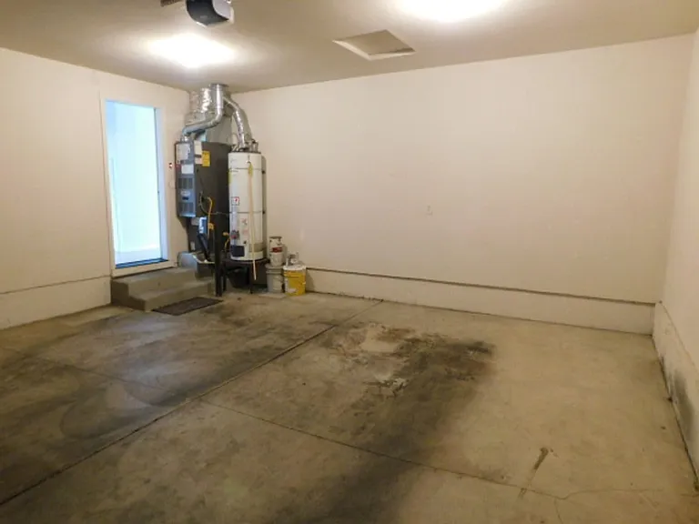 1483 S 6th St — Photo 13