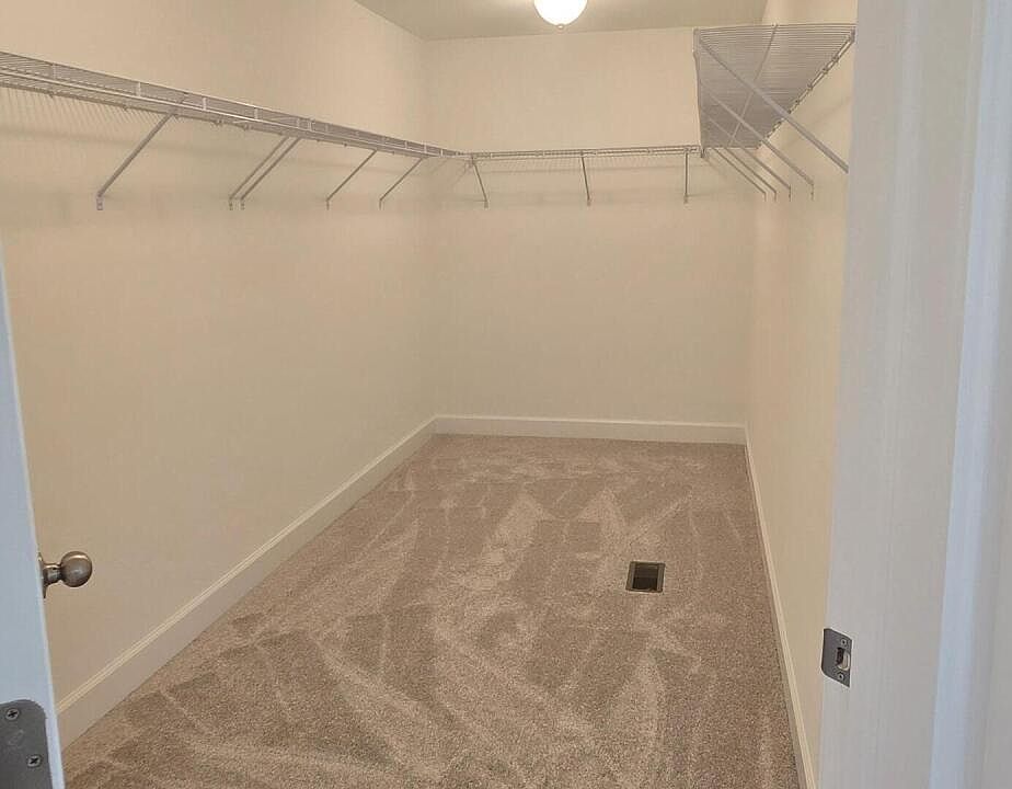3330 Reserve Blvd, photo 17