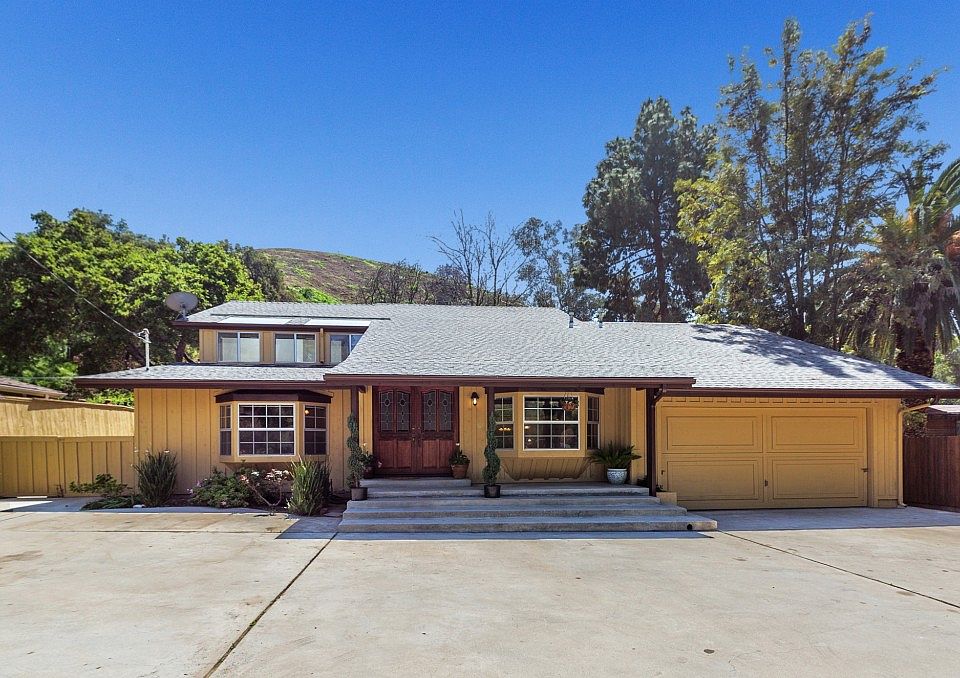 1st image of 9800 Sunland Blvd