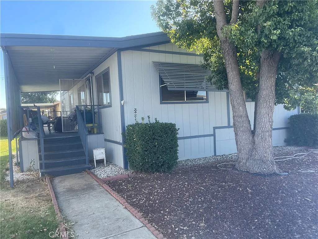 153 Seville Ct photo 1