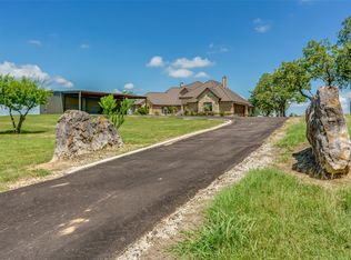 301 Rippy Rd, Weatherford, TX 76088
