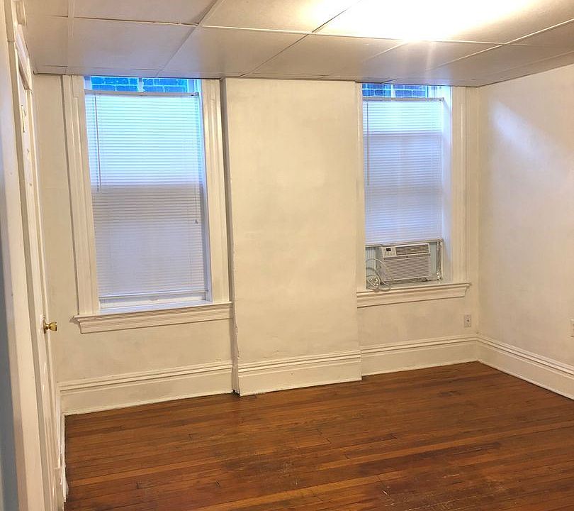 1st image of 3428 Dunnica Ave #2F