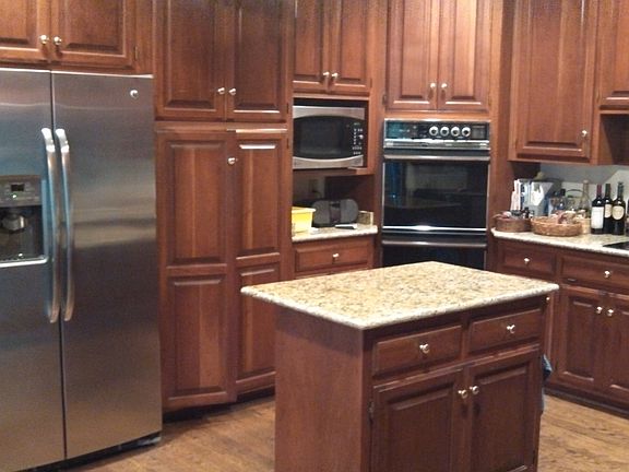 Kitchen left