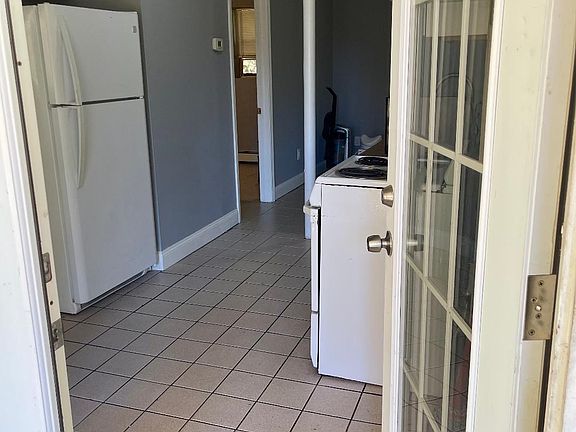 door to lower level apt