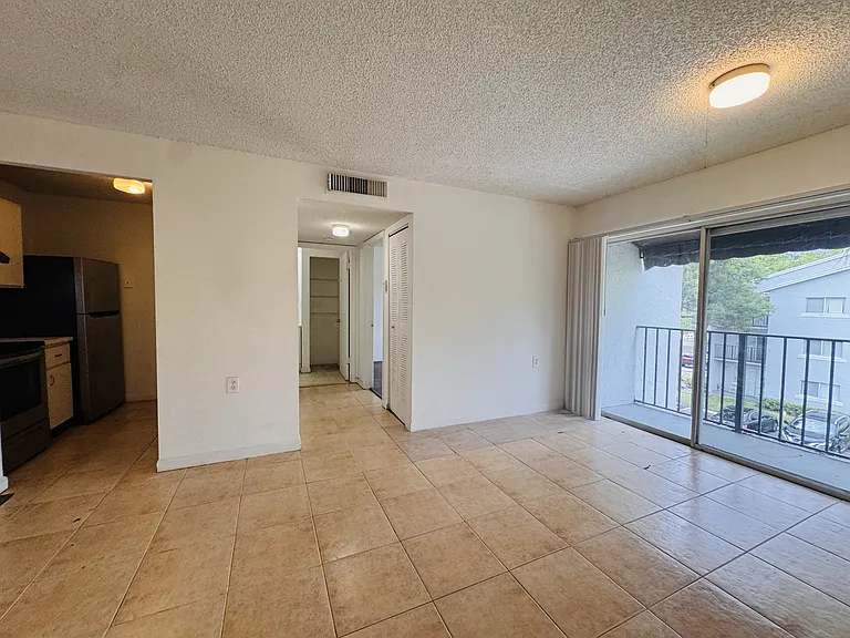 1068 N Benoist Farms Rd — Photo 34