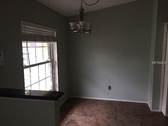 5th image of 1117 Covington St