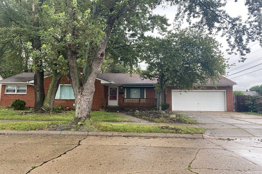 1st image of 24510 Dale Ave