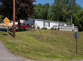 130 Madison Ave, Carbondale, PA 18407