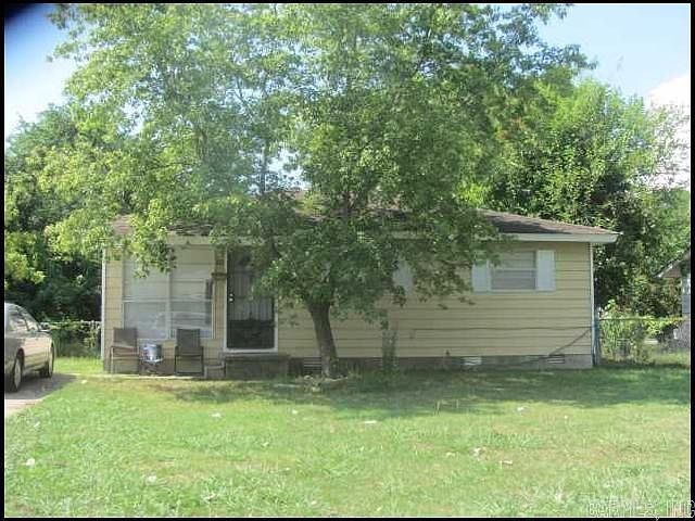 1st image of 600 Dorothy Dr
