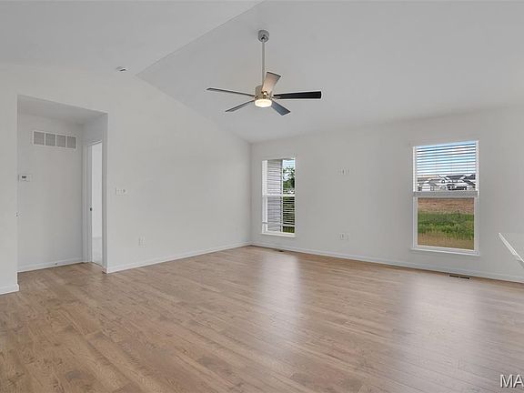 7th image of this home